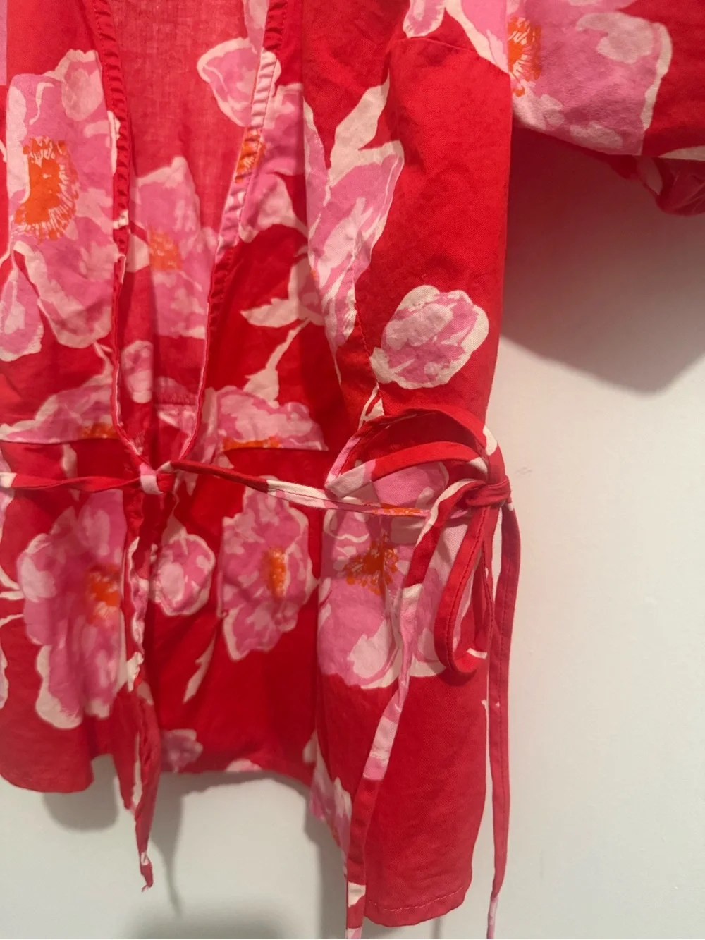 Old Navy Floral Wrap Peplum Blouse XS Pink Red 100% Cotton